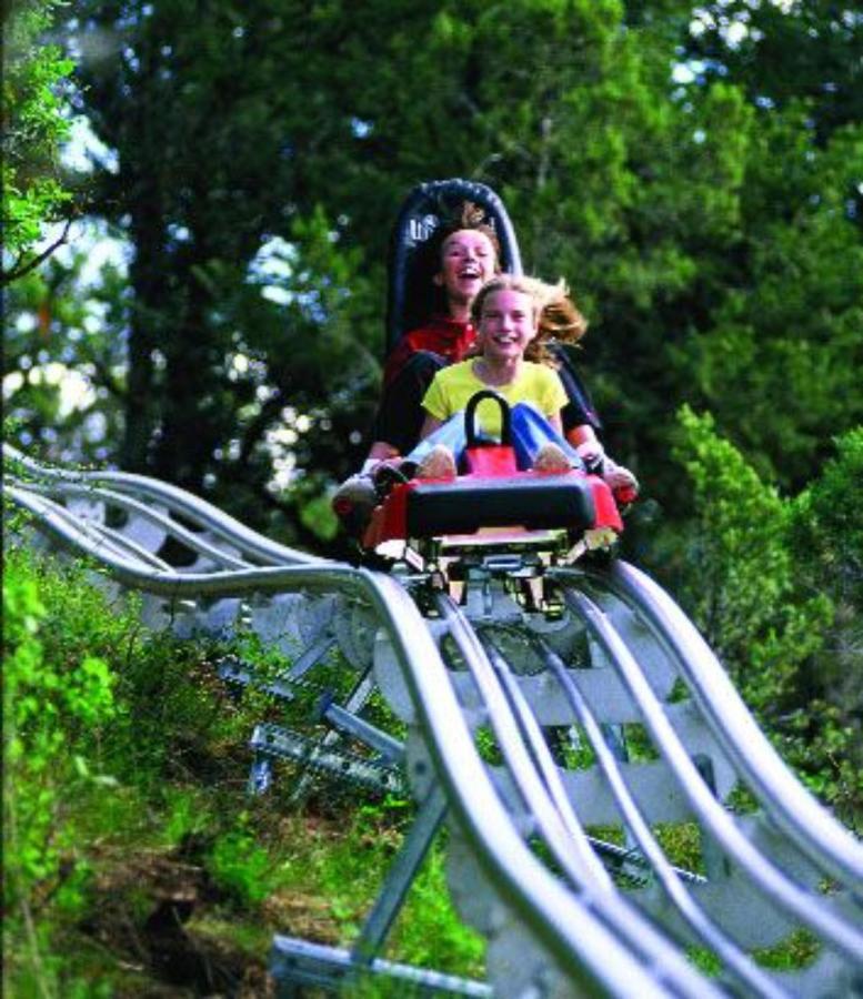 Disney Magic At Jiminy Mountain Hancock Zewnętrze zdjęcie